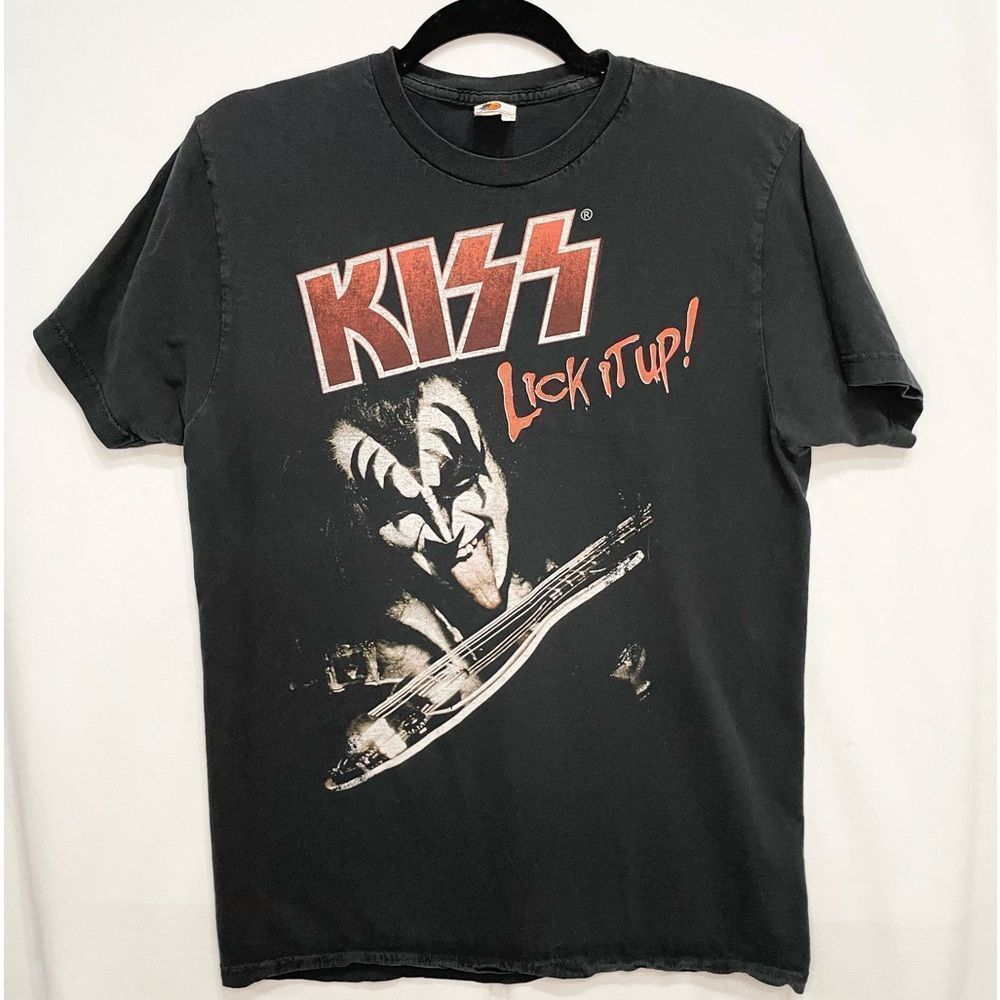 Bay Island KISS tee